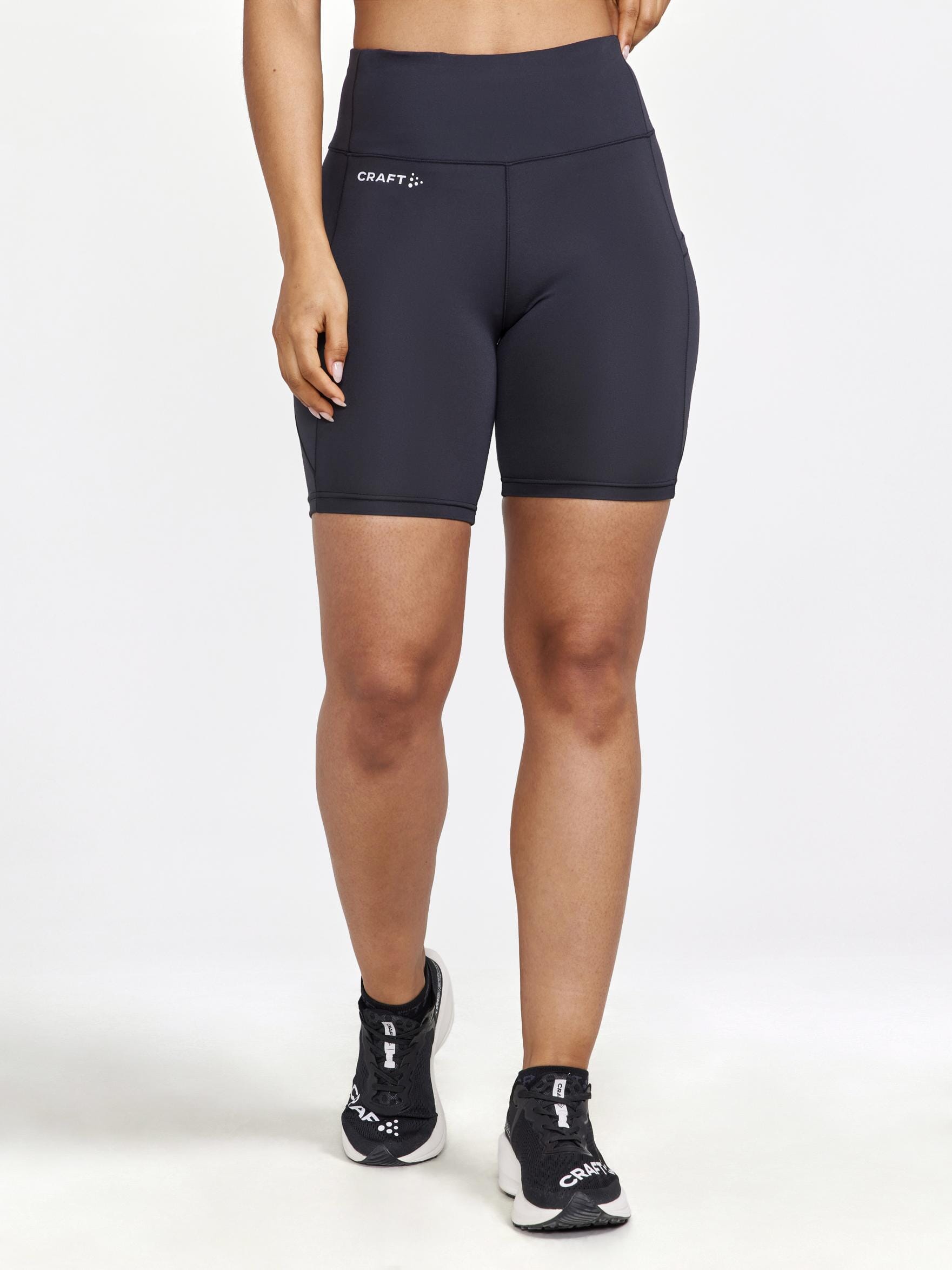 Image of WOMEN'S ADV ESSENCE TRAINING SHORT TIGHTS 2