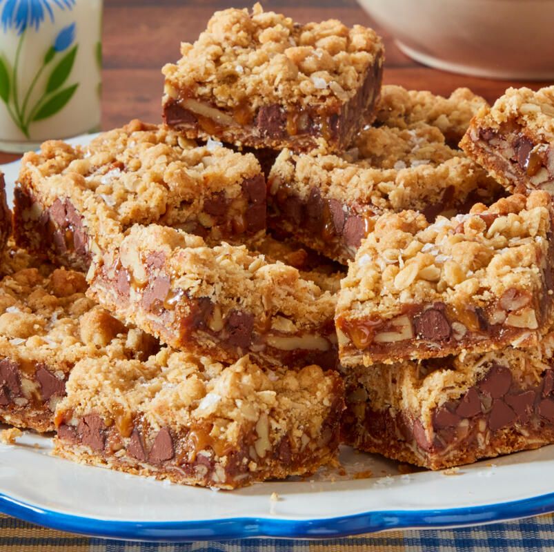 Carmelitas Are Filled with Chocolate, Pecans, and Gooey Caramel