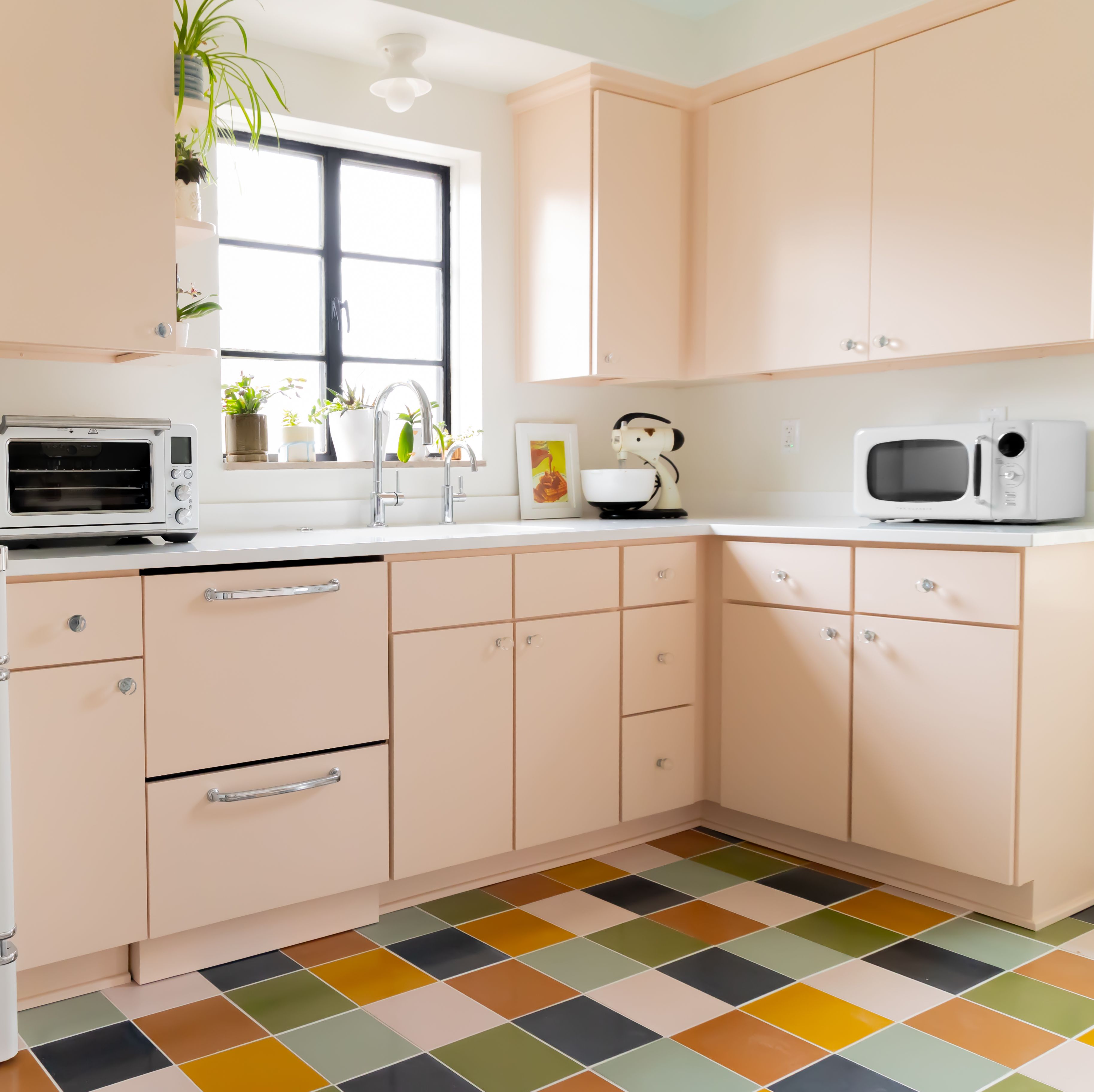 The Retro Kitchen Design That's Making a Major Comeback