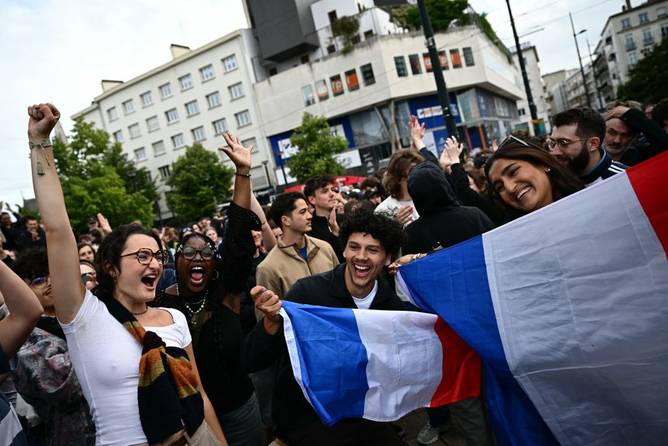 People celebrating the French election results