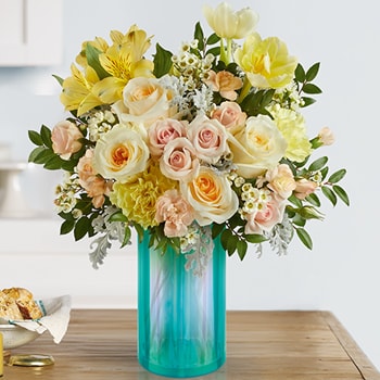 Teleflora's Lovely Luster Bouquet