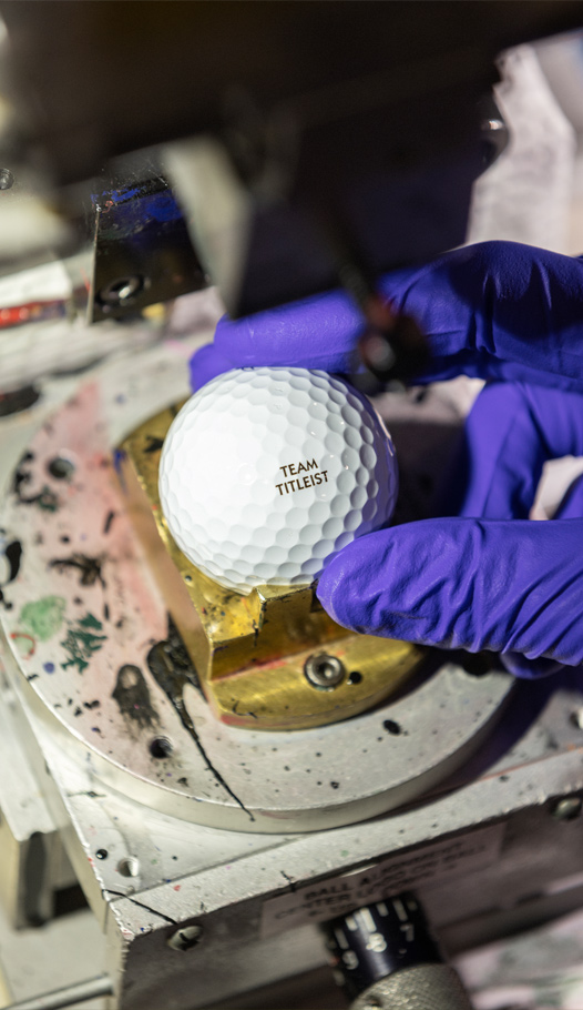 Customize the #1 Ball in Golf