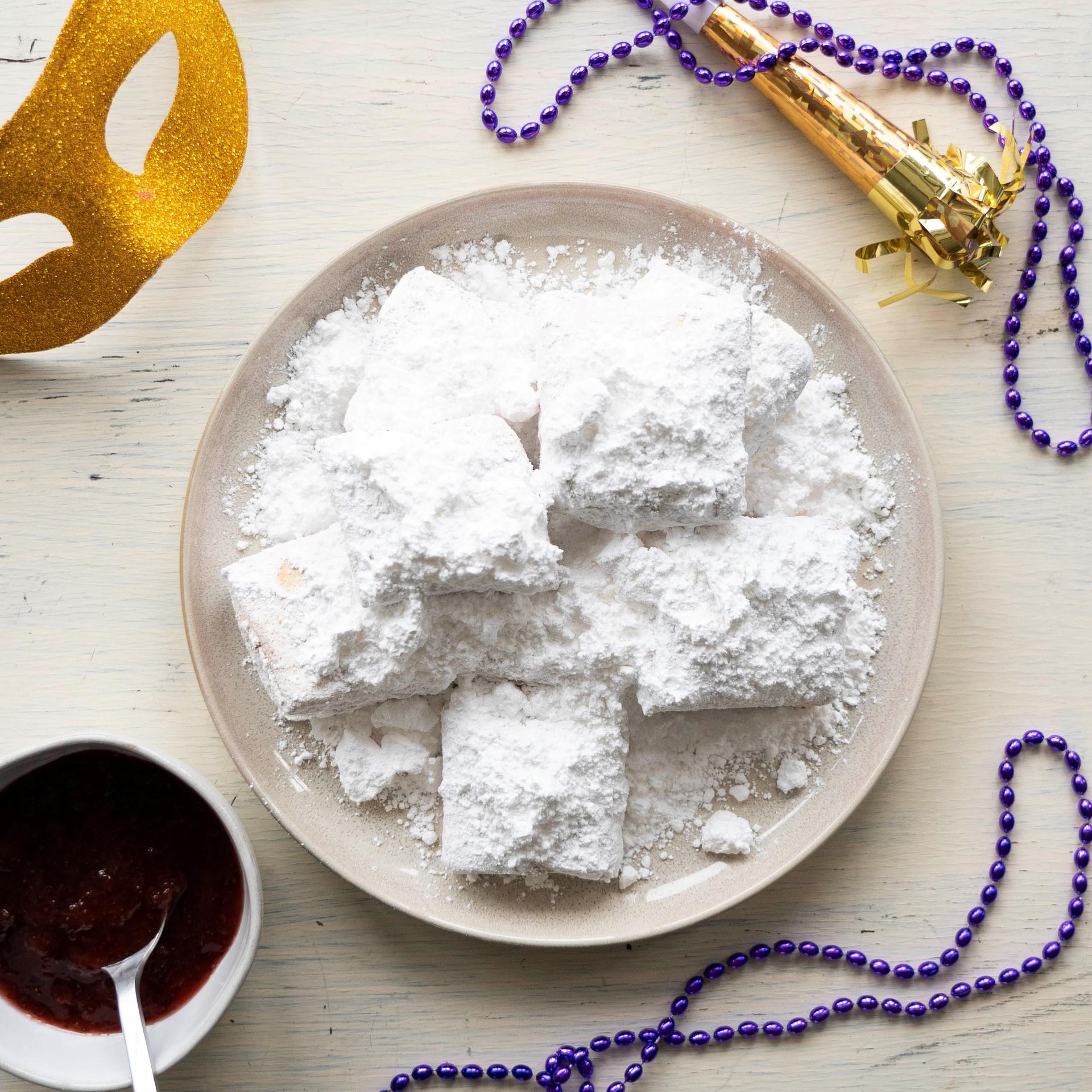 🎭 Mardi Gras Tuesday: New Orleans-Inspired Beignets Transport yourself to the heart of New Orleans with our beignets. Mardi Gras may be a day, but the celebration lasts with every bite.