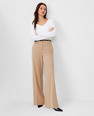 The Wide-Leg Pant