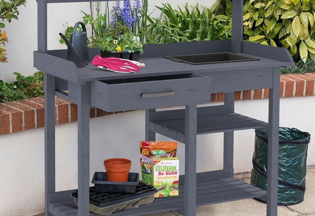 Our Best Potting Table Deals