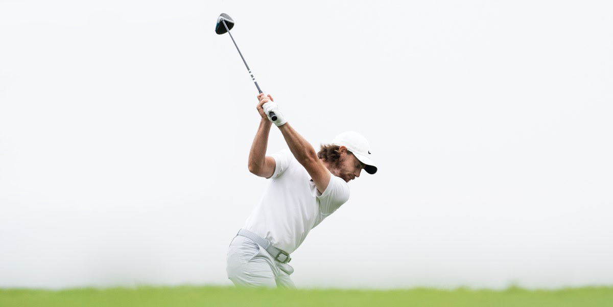 Tommy Fleetwood Swinging Image