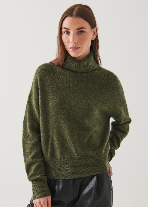 CASHMERE BLEND TURTLENECK