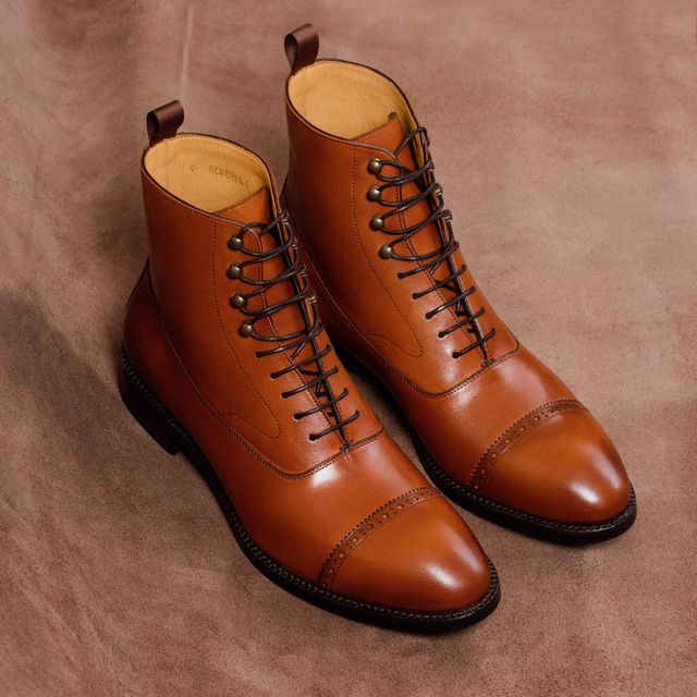 Men's Lace-Up Boots