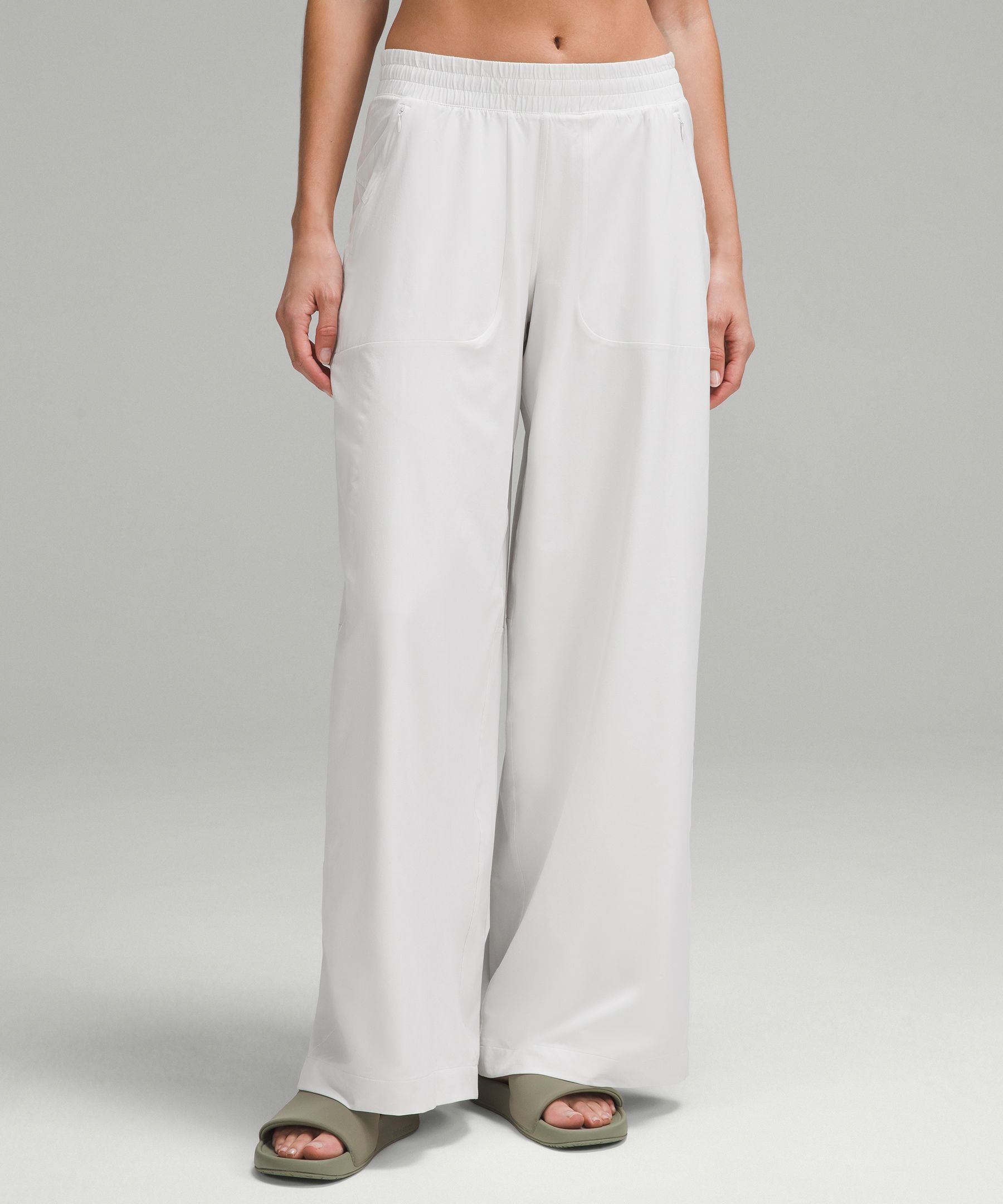 Swift Mid-Rise Wide-Leg Pant