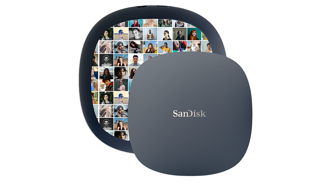 Pictures in front of SanDisk® Desk Drive