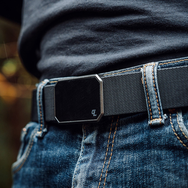 This Magnetic Belt Just Might Be One of the Best Guy Gifts of All-Time