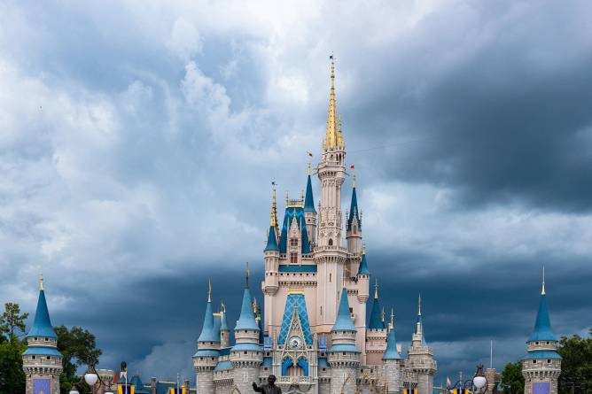 Disney World Cinderella's castle on a cloudy day