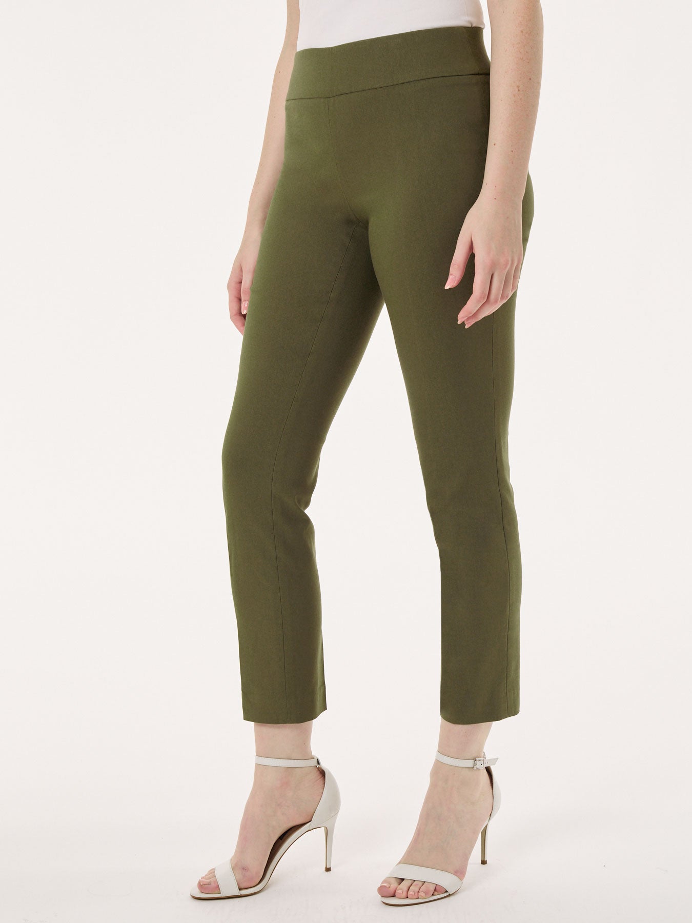 Solid Stretch Pull-On Straight Leg Pant