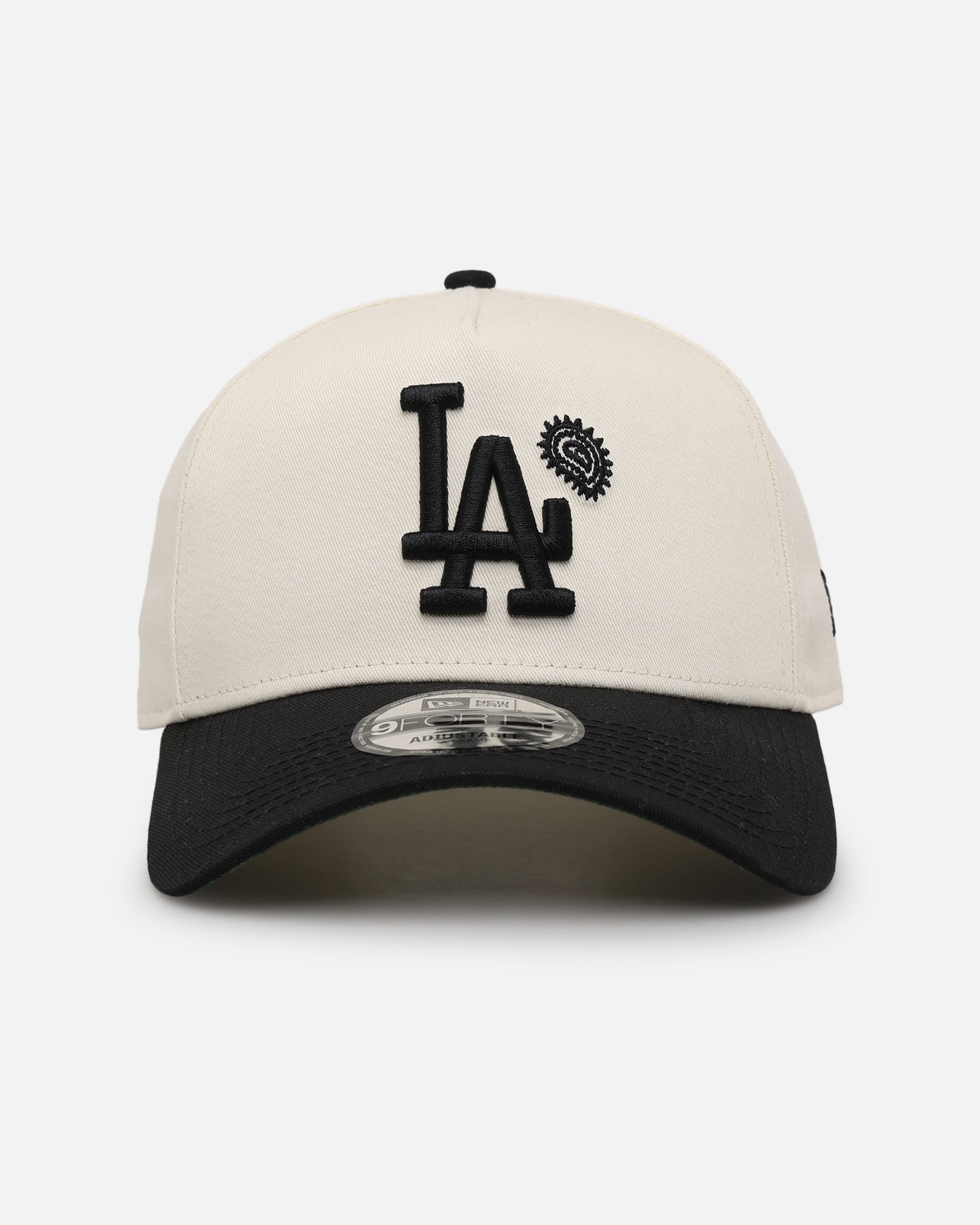 Image of New Era Los Angeles Dodgers 'Paisley Hit' 9FORTY A-Frame Snapback Chrome White/Black