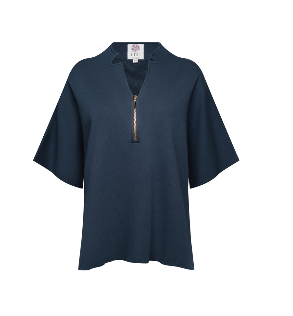 The lucy capelet in carbon navy