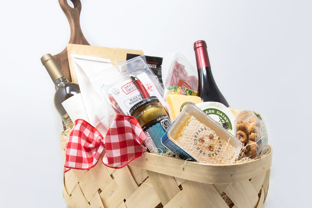 Charcuterie </br> Gift Basket