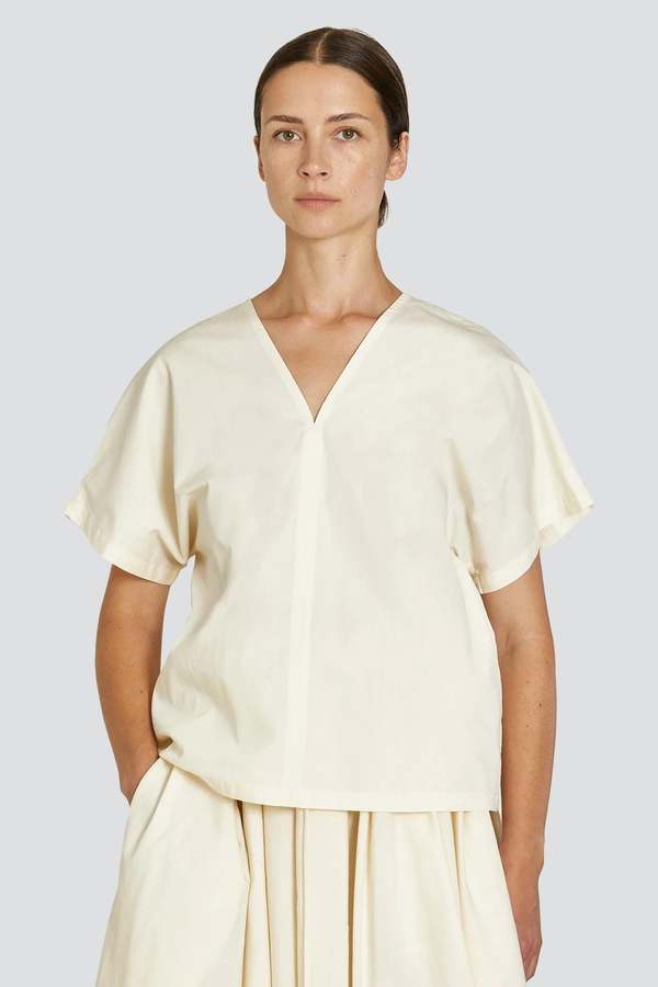 Black Crane V-Neck Top - Cream