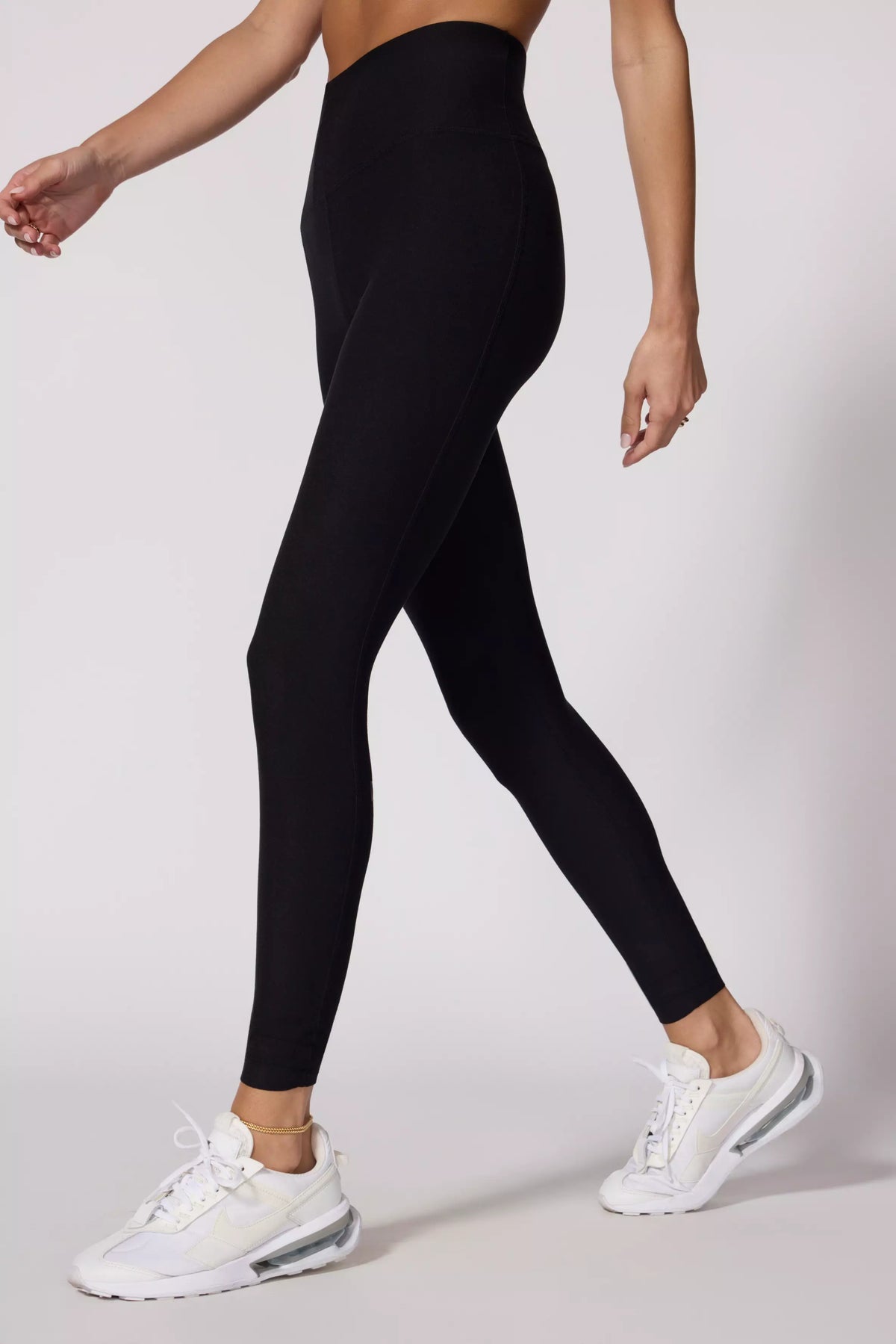 Explore Cut to Length Legging