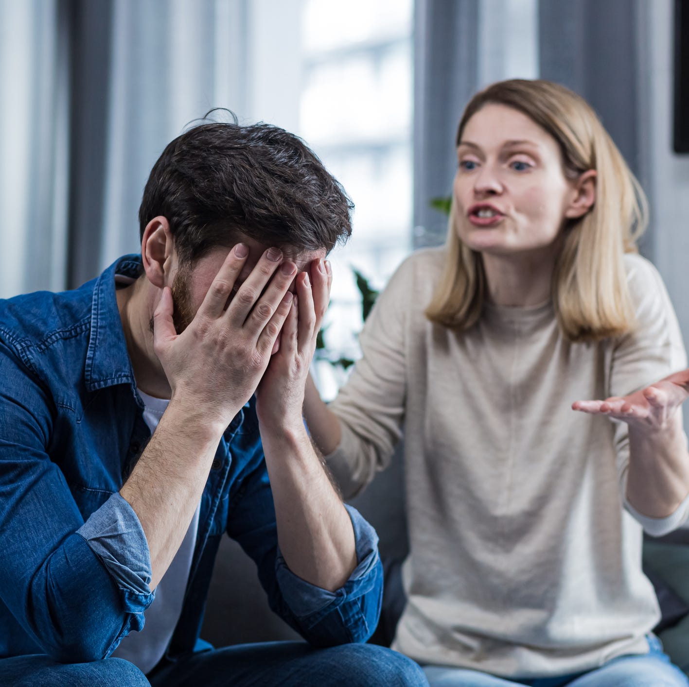 9 Thing You Should NEVER Say to Your Partner During an Argument