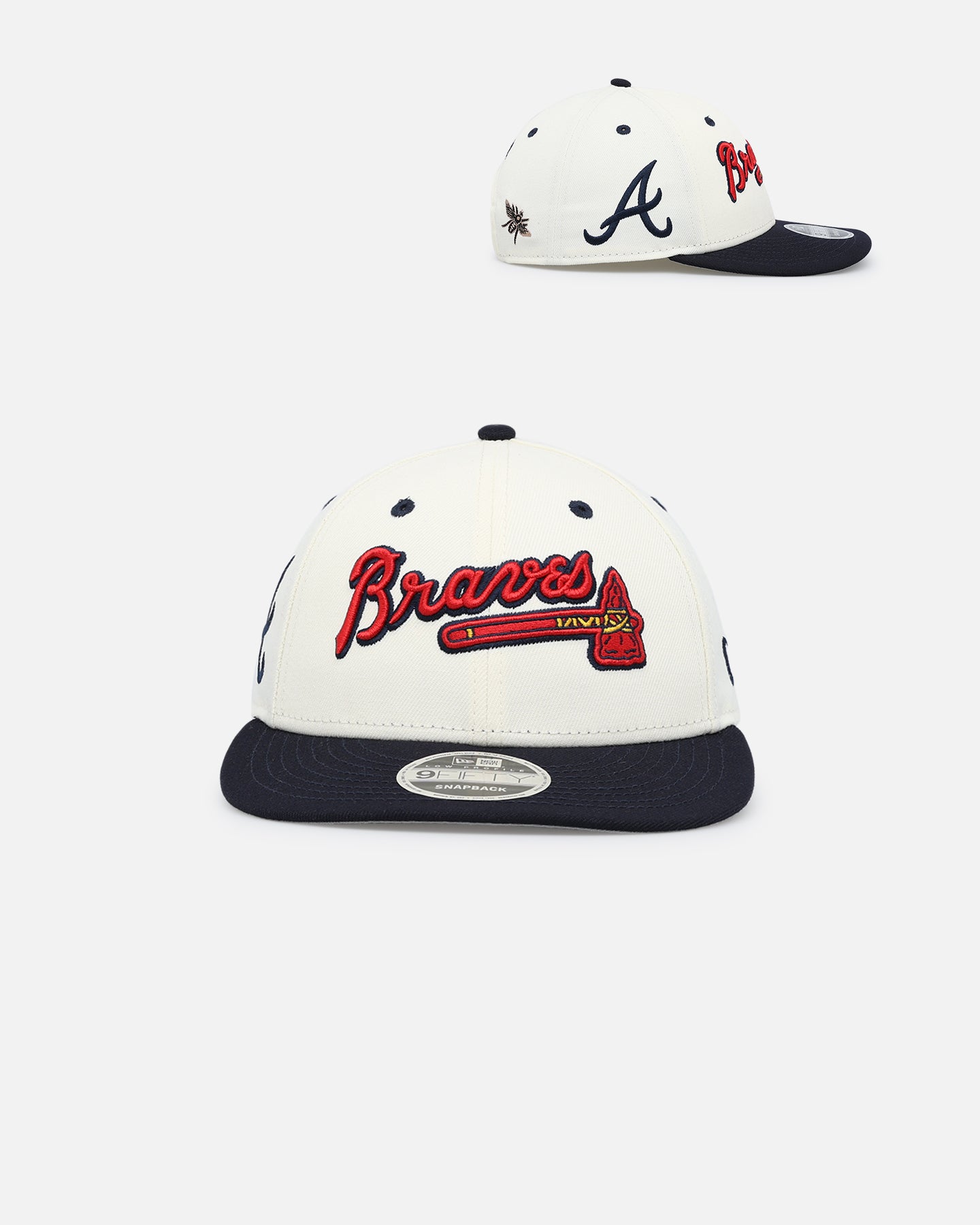 Image of New Era X Felt Atlanta Braves 9FIFTY Snapback Chrome White