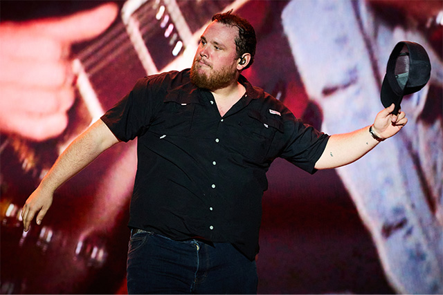 Luke combs performing in Columbia gear