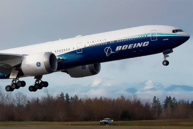 Boeing Max 10