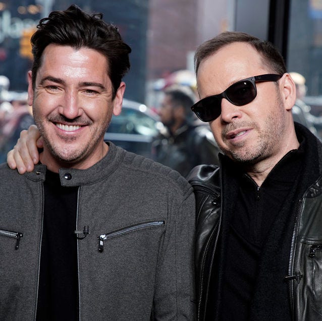 Jonathan Knight Calls Donnie Wahlberg an 