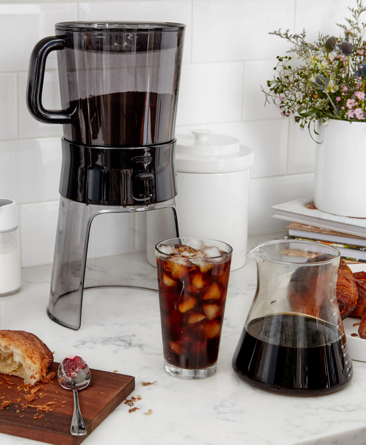 Cold brew coffee maker