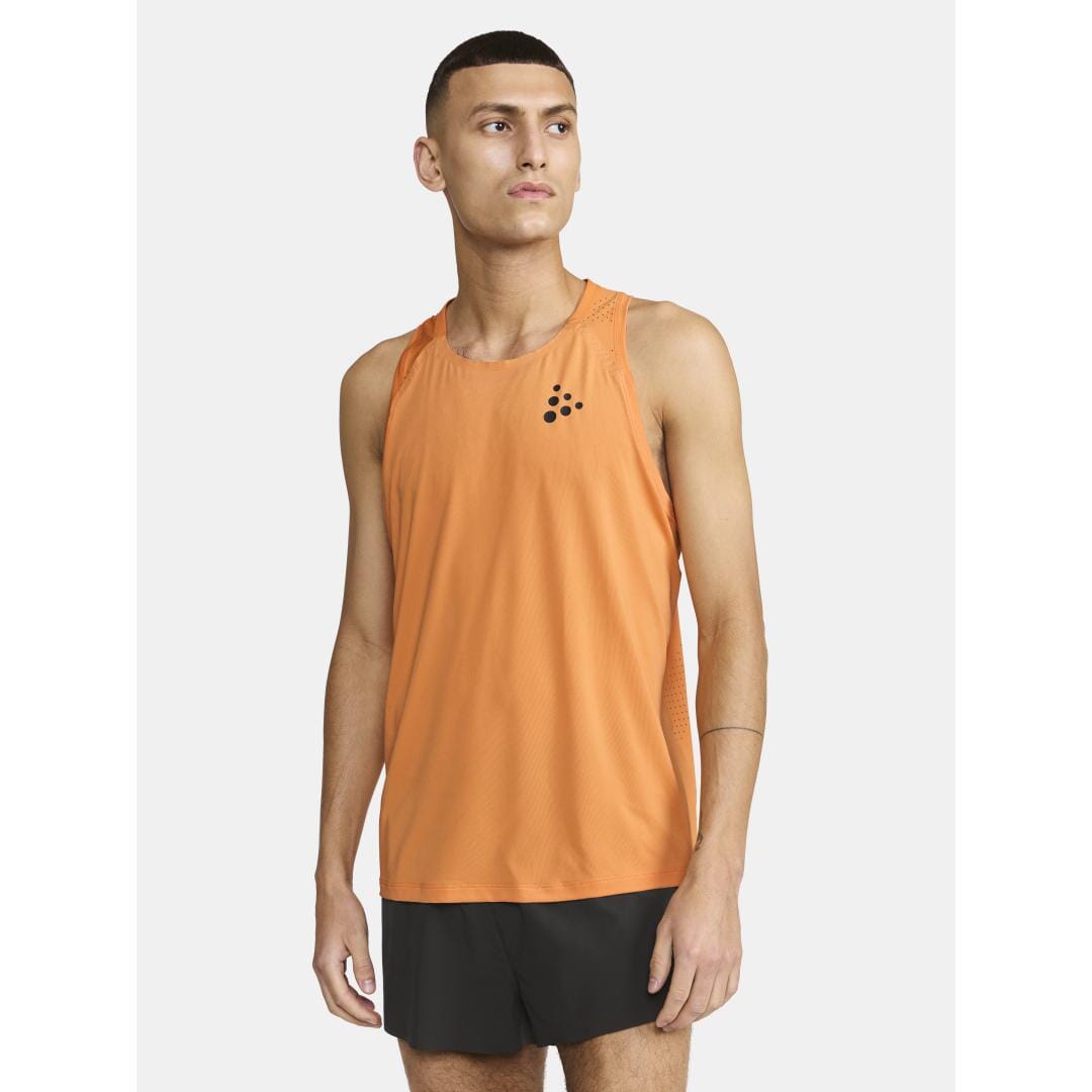 Image of MEN'S PRO HYPERVENT RUNNING SINGLET 2