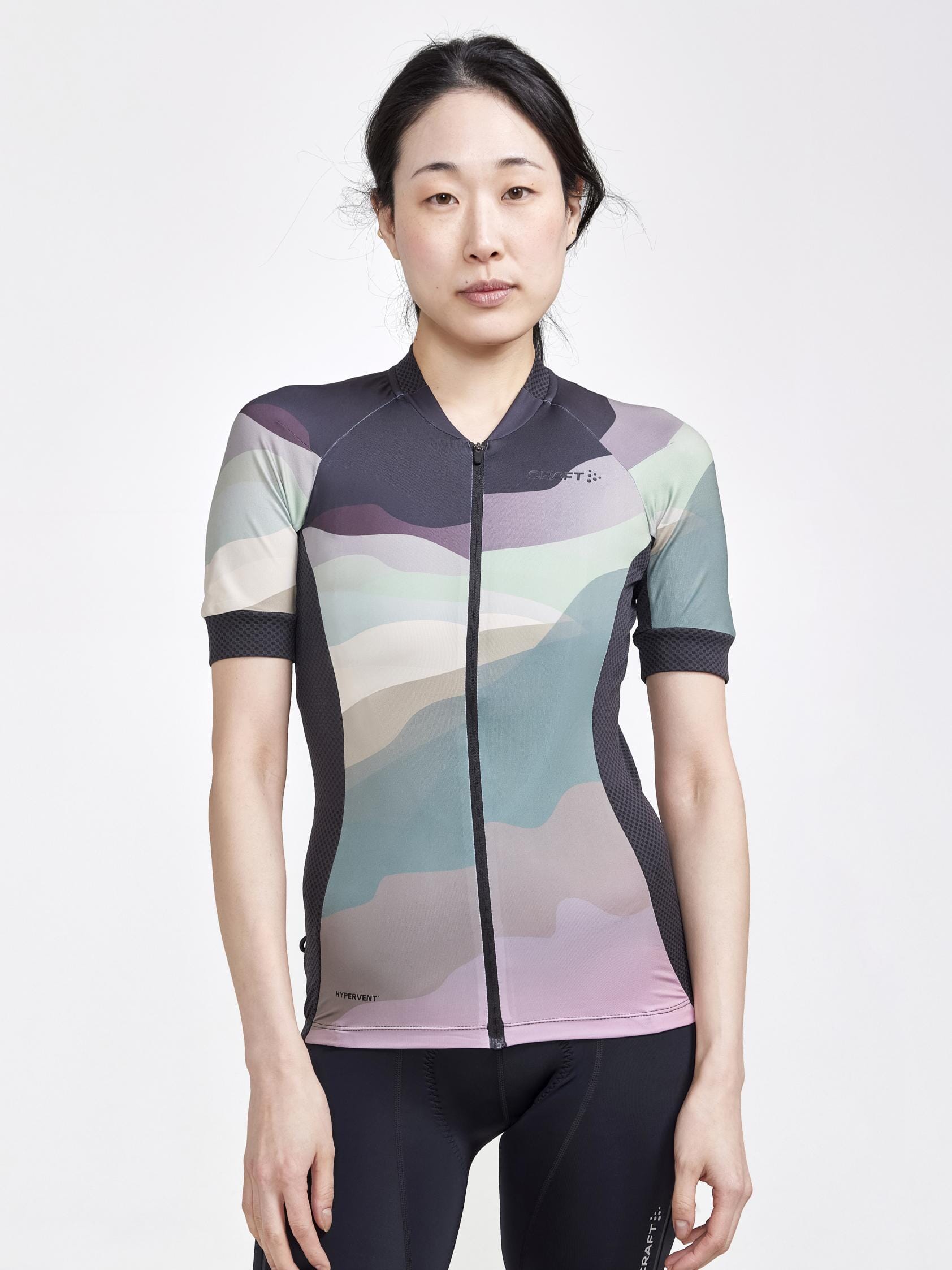 Image of WOMEN'S ADV ENDUR GRAPHIC CYCLING JERSEY