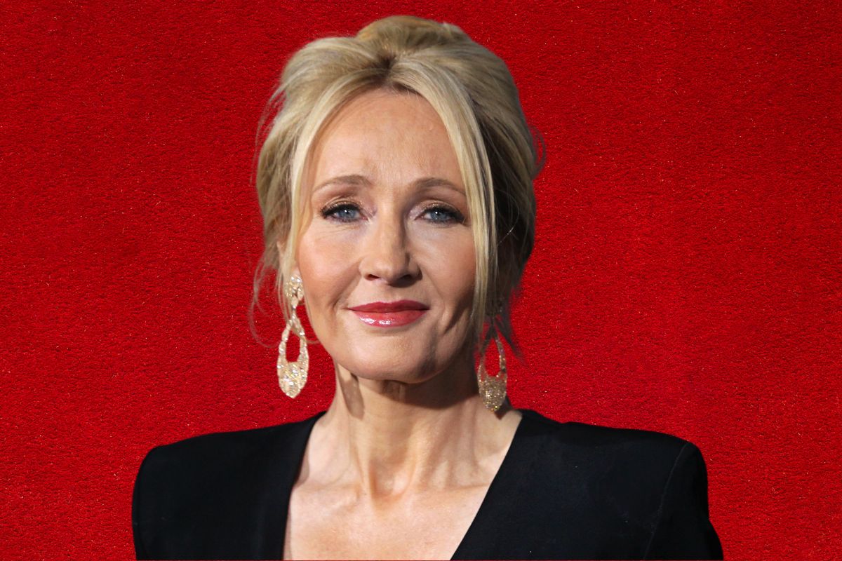 Photo: J.K. Rowling Reveals Cut 'Harry Potter' Scene—'Too Graphic'