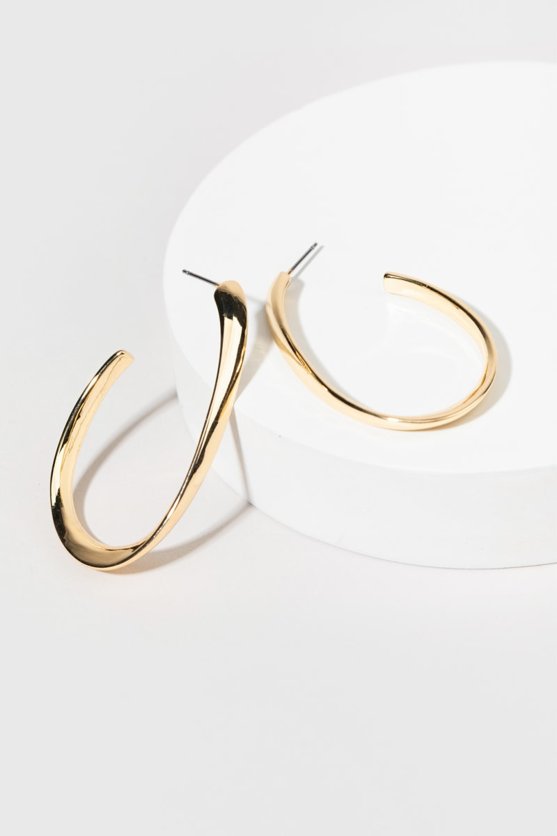 Image of Anabella Swoop Fettucini Hoop Earrings