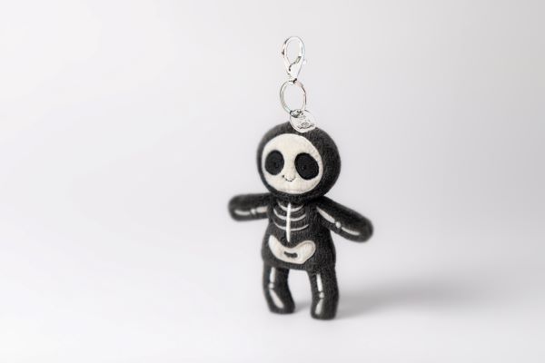 Skeleton-Bob-Bag-Charm