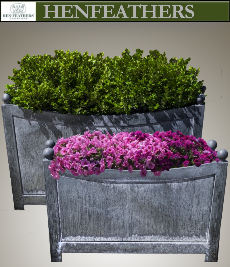 La Maison Visage Trough Planter