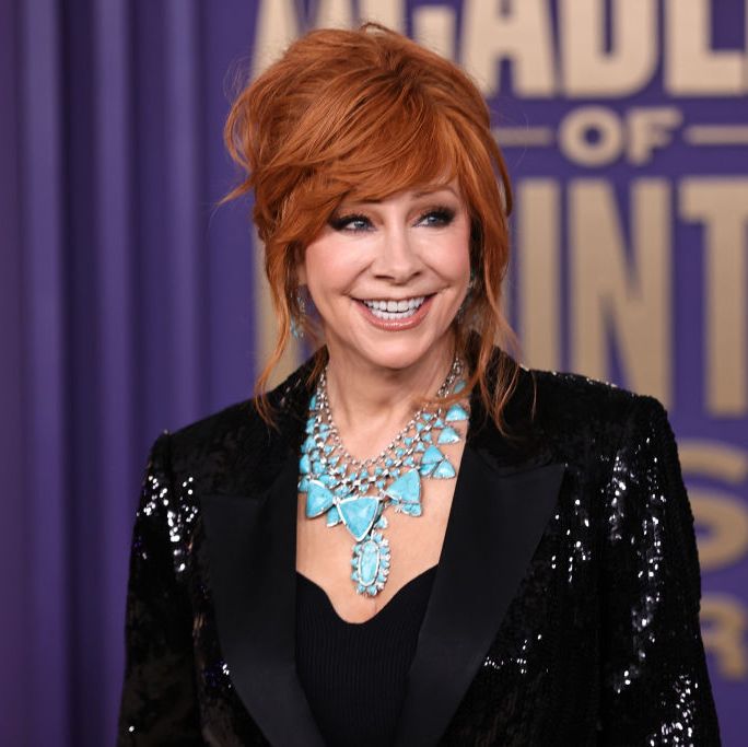 Reba McEntire Shares Photos From 