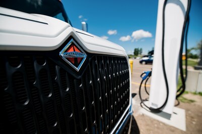 Navistar Surpasses 100 Electric Vehicle Authorized Dealers