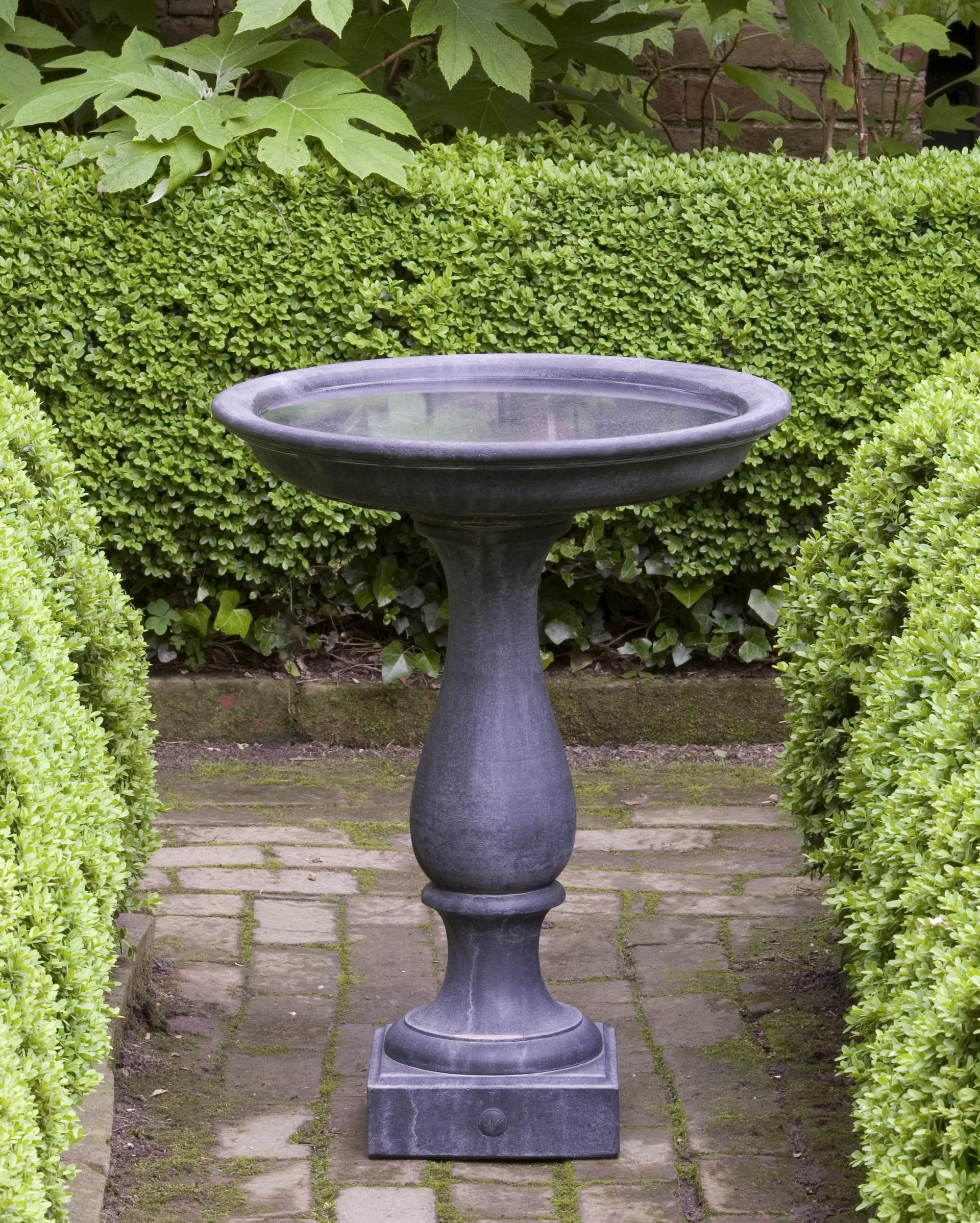 Williamsburg Candlestand Birdbath