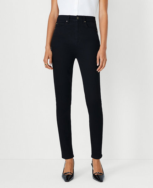 Curvy High Rise Skinny Jeans in Classic Black Wash