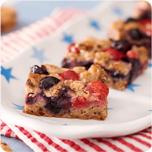 SUMMER BERRY CRUMB BARS