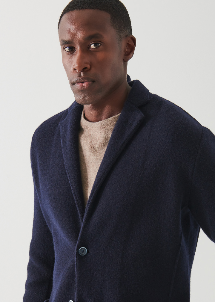 ITALIAN CASHMERE TWO-BUTTON BLAZER