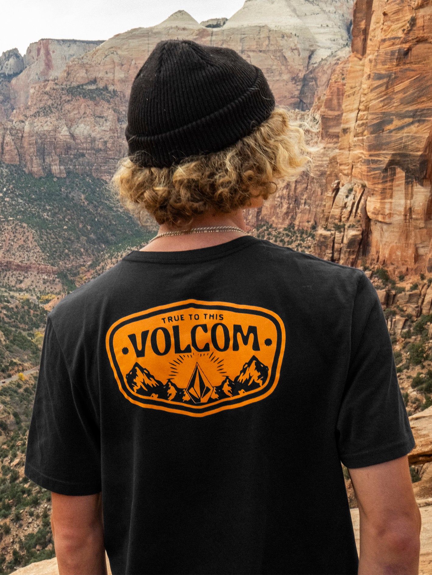 Image of Mountainside Tech Short Sleeve Tee - Black