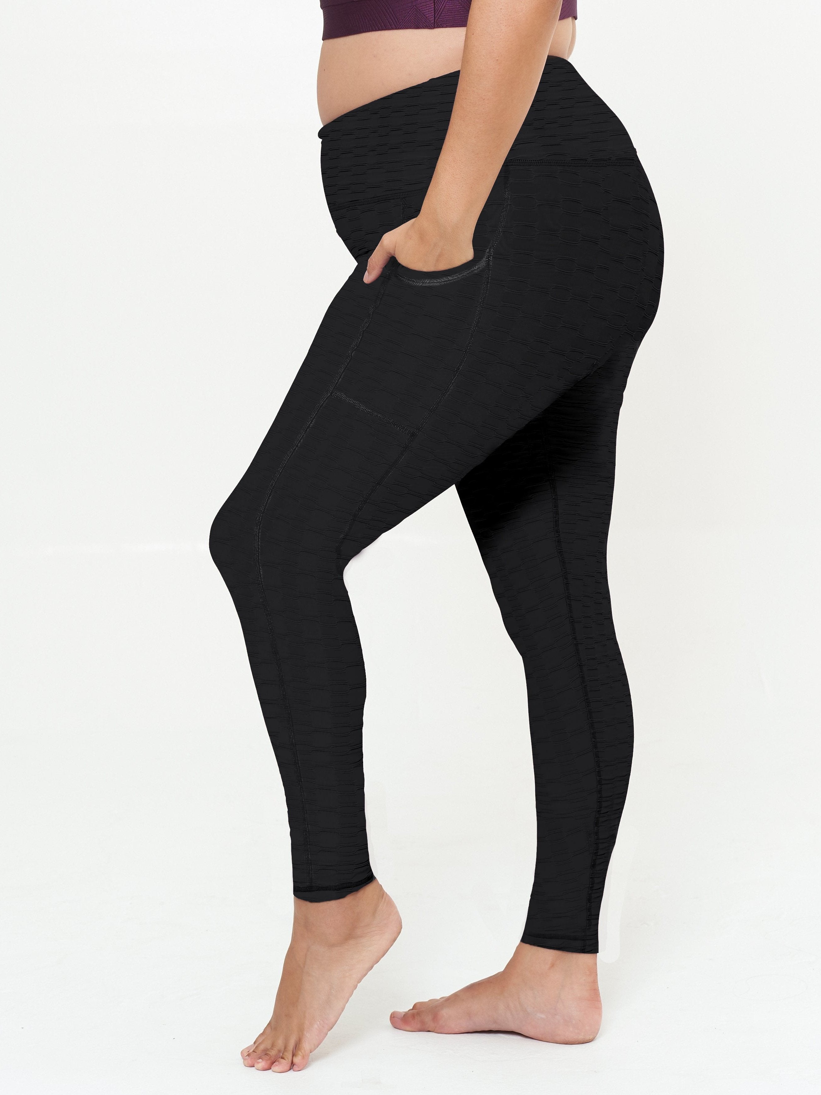 Image of Hi-Rise Square Pocket Leggings - Black Links Pattern