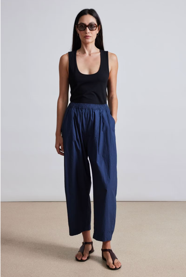 Apiece Apart Spa Pleat Pant - Navy