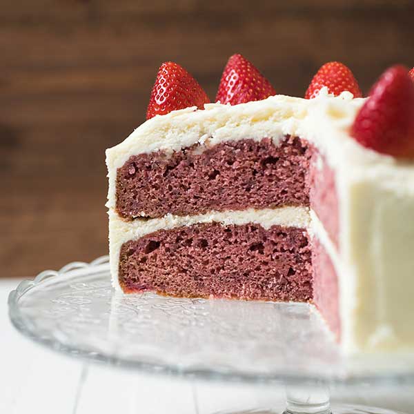 Fresh Strawberry Cake