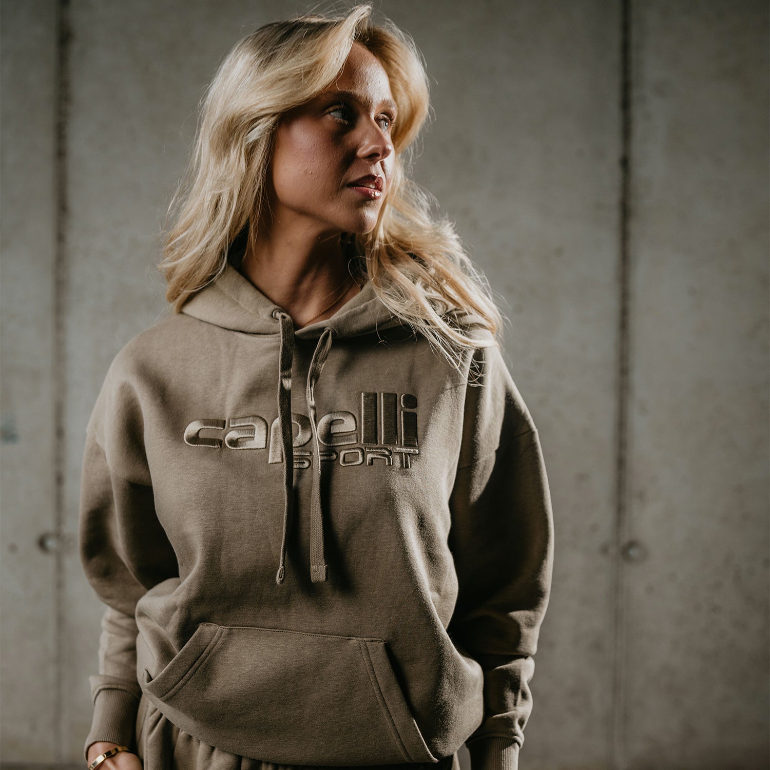 Image of WOMEN'S TONAL PULLOVER HOODIE