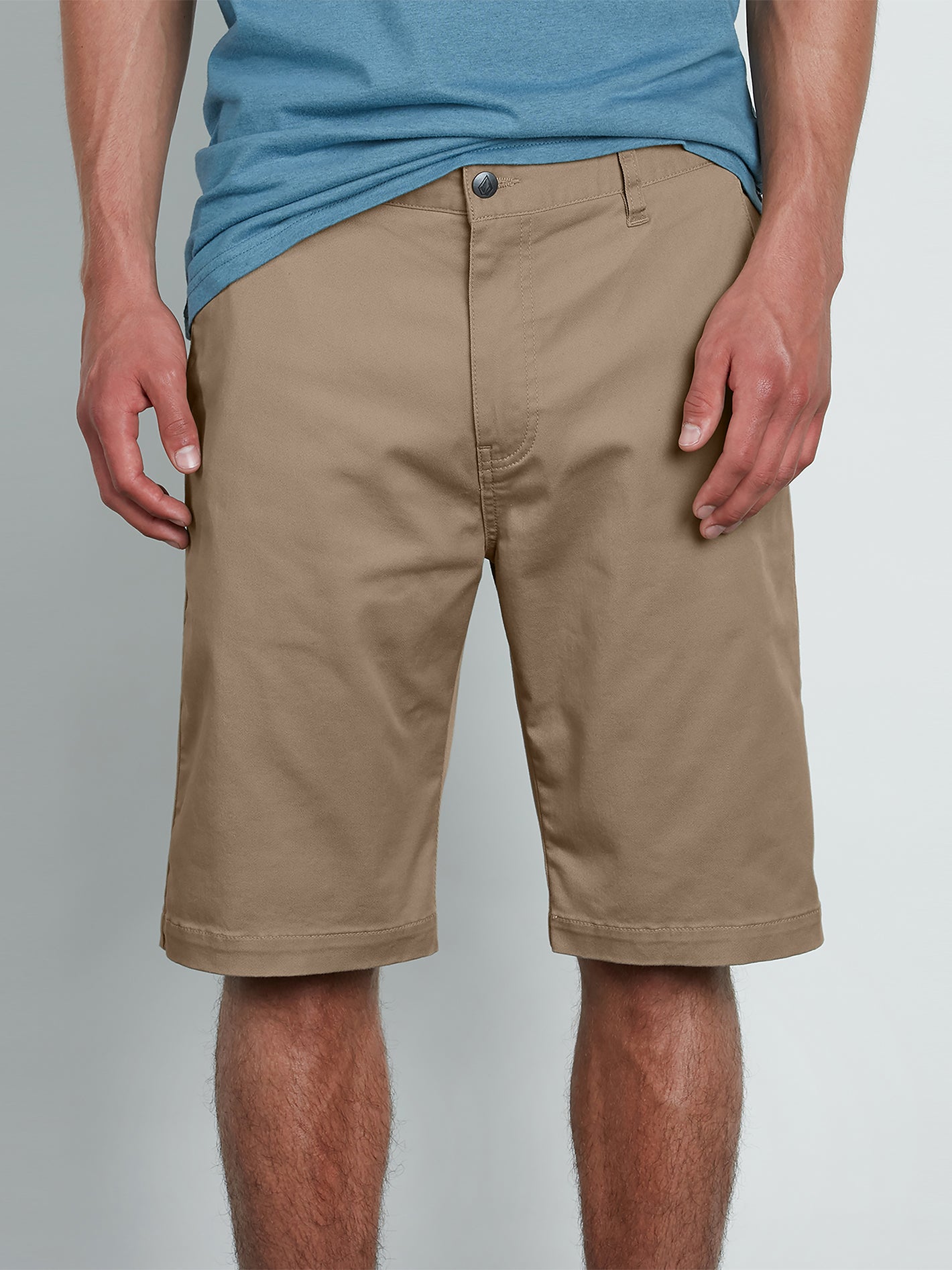 Image of Vmonty Stretch Shorts - Khaki