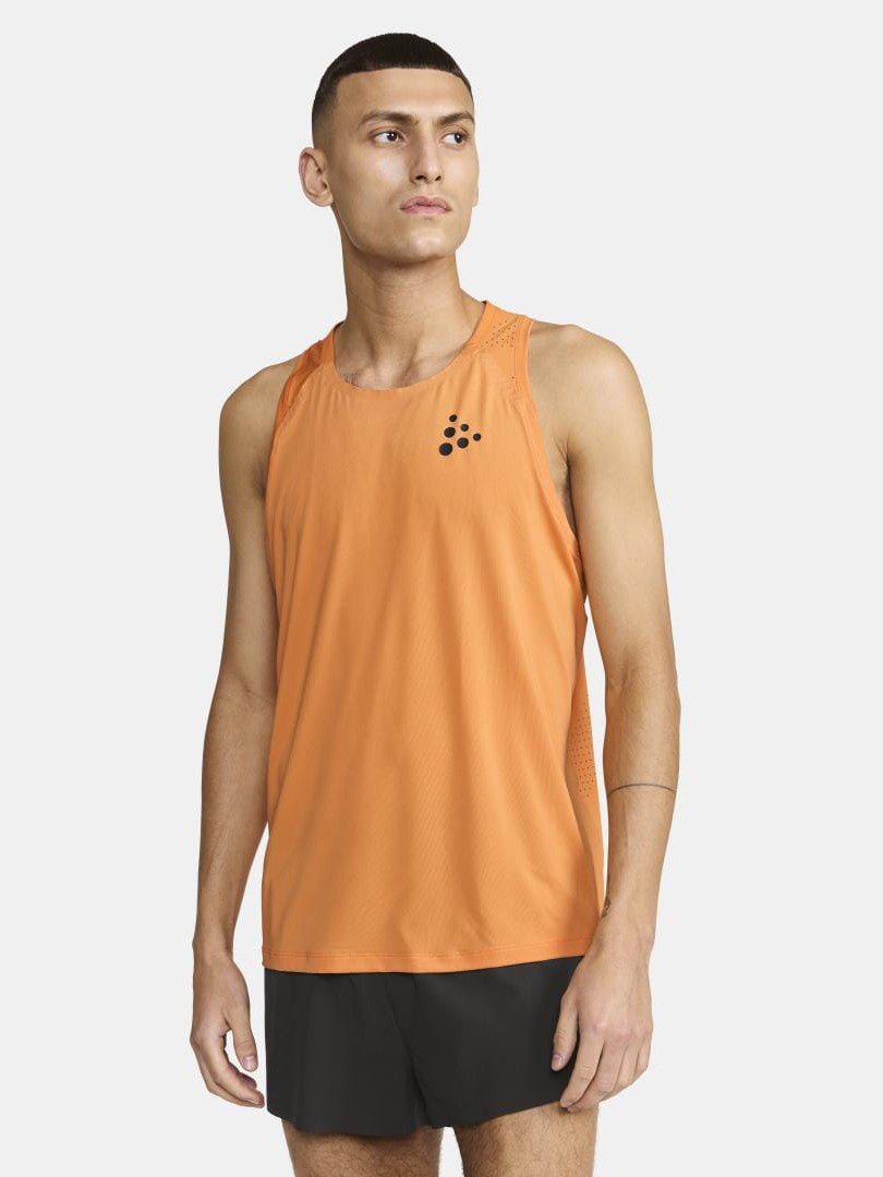 Image of MEN'S PRO HYPERVENT RUNNING SINGLET 2