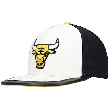  Mitchell & Ness White/Yellow  Day One Snapback Hat