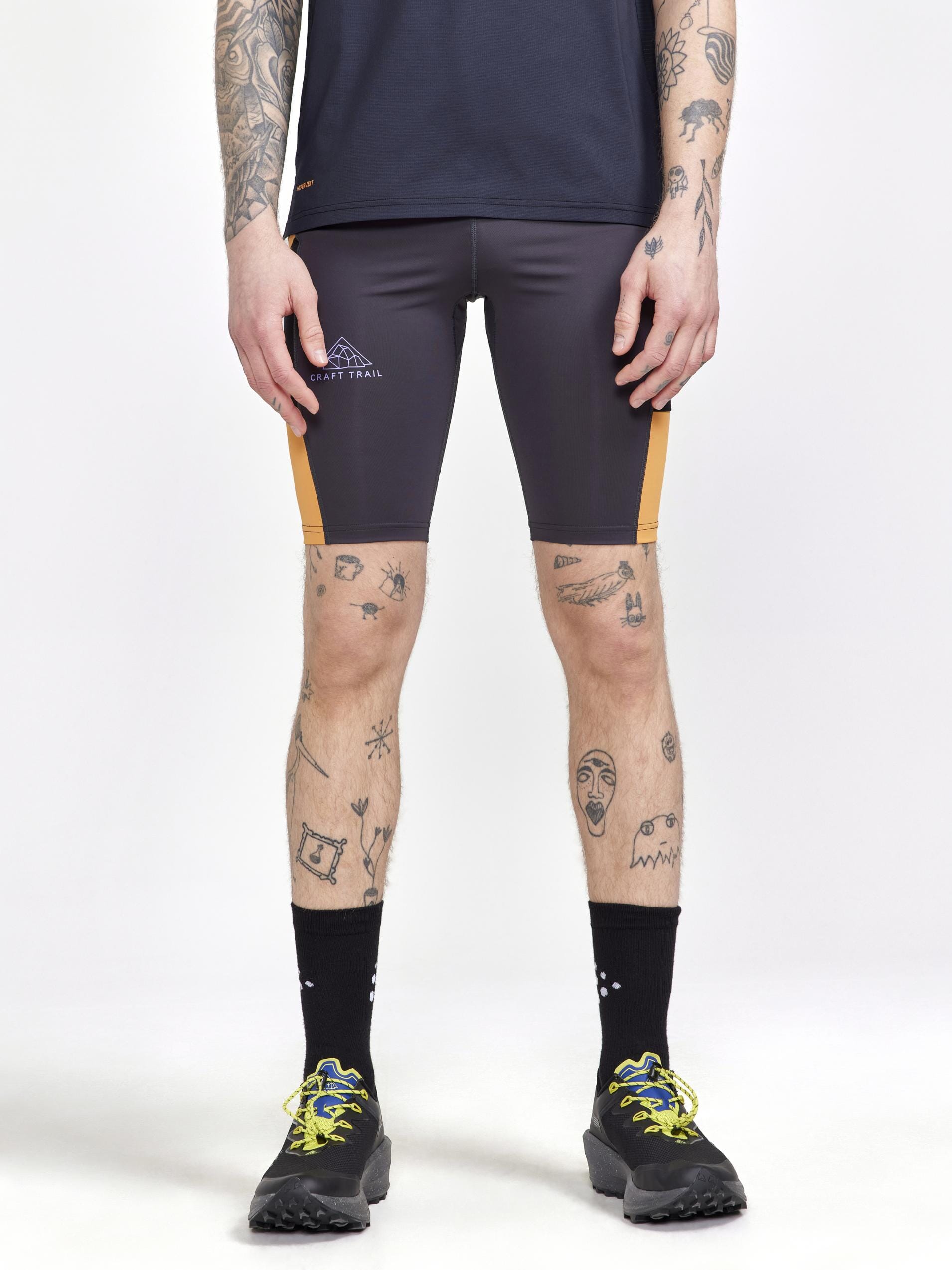 Image of MEN'S PRO TRAIL RUNNING SHORT TIGHTS