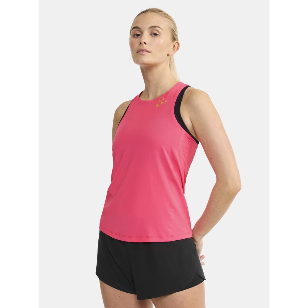 Image of WOMEN'S PRO HYPERVENT RUNNING SINGLET 2